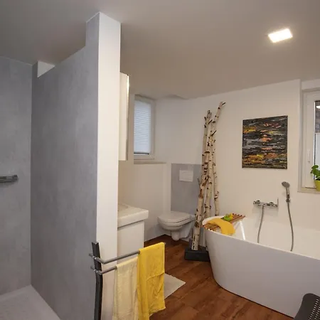 Apartment Eliese In *